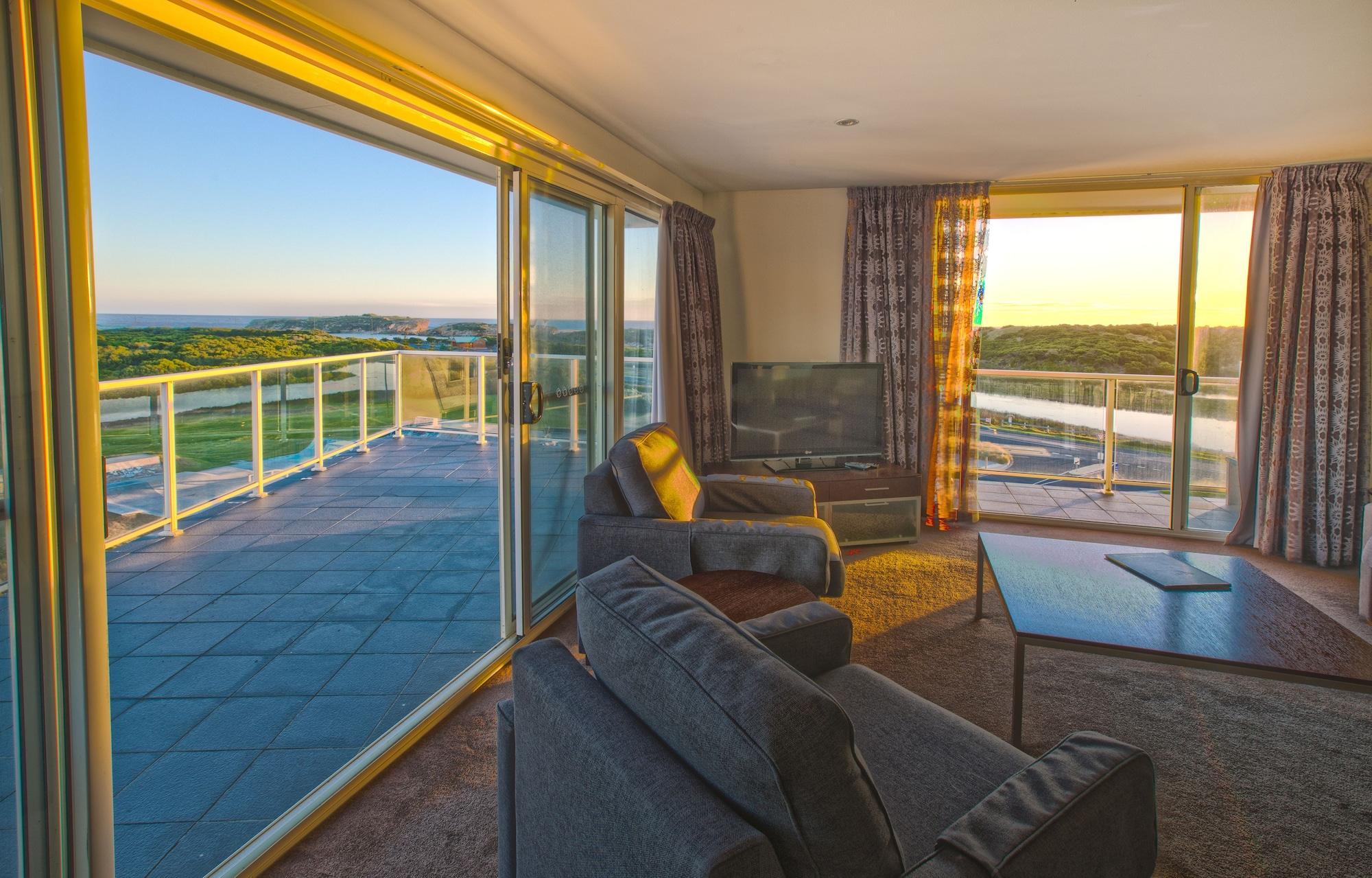 Lady Bay Resort Γουόρναμπουλ Εξωτερικό φωτογραφία