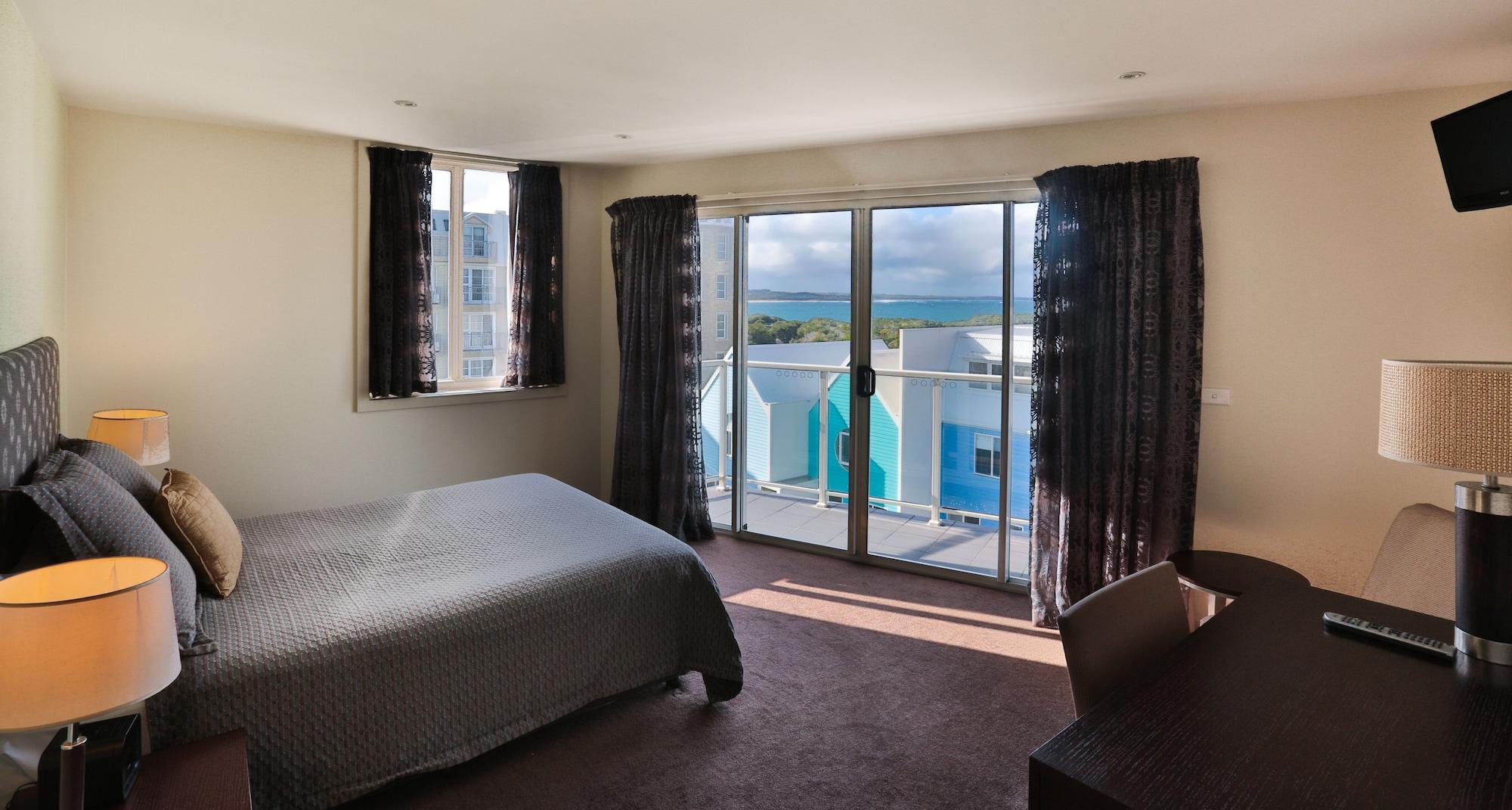Lady Bay Resort Γουόρναμπουλ Εξωτερικό φωτογραφία